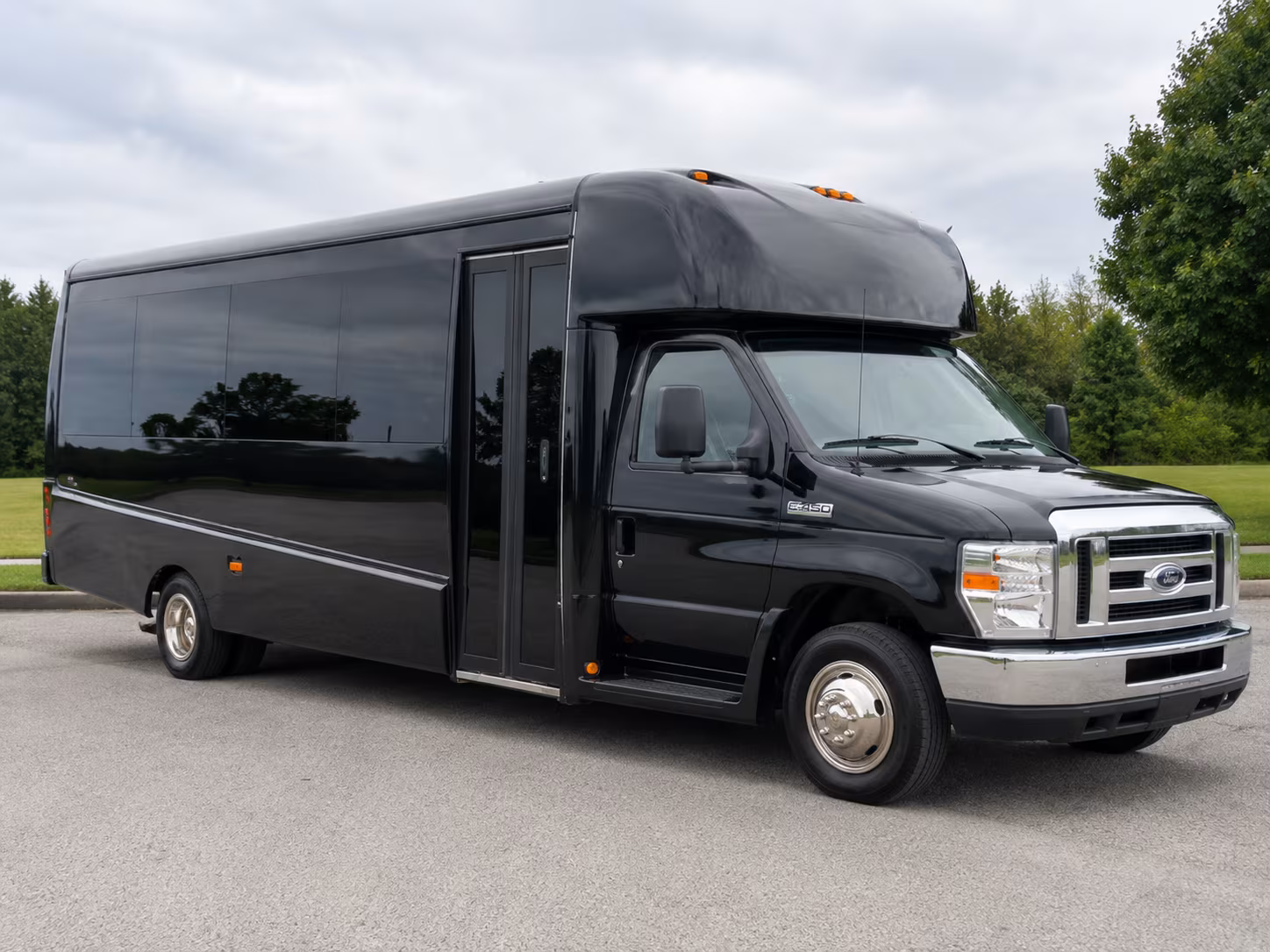 buses for menifee student zoo and aquarium field trips