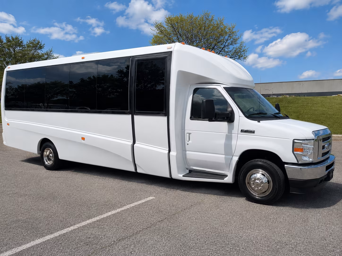 corporate group transportation buses for menifee s healthcare and logistics sectors